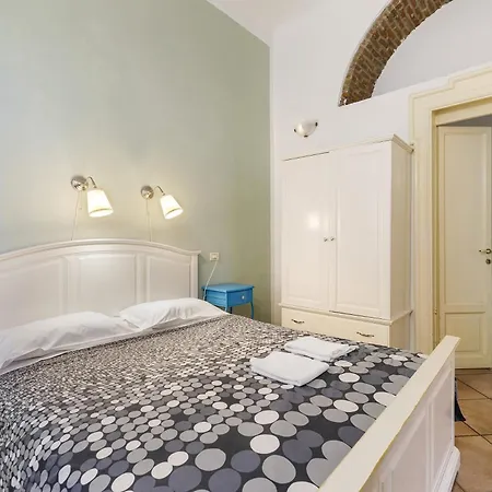 7 Archi Vacation Комо
